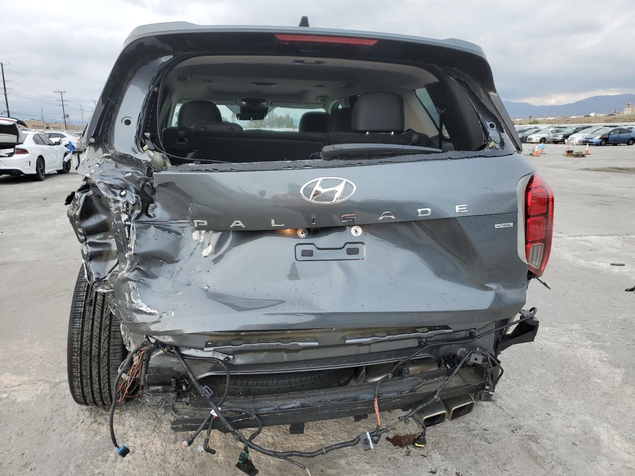 2025 Hyundai Palisade - Image 6