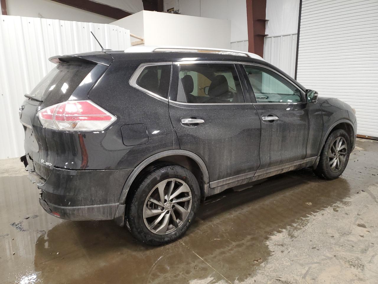 2015 Nissan Rogue - Image 3