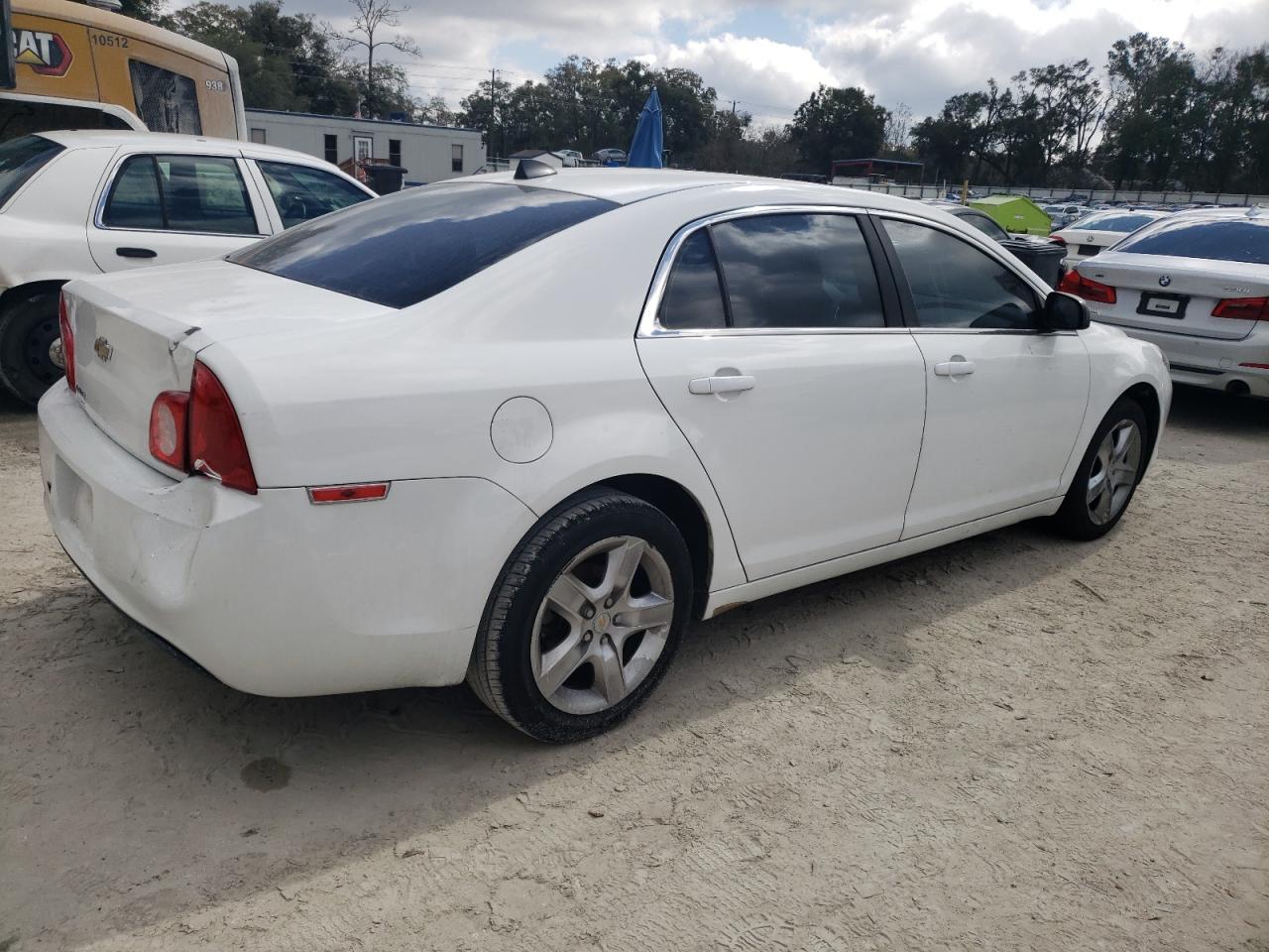 2012 Chevrolet Malibu - Image 3