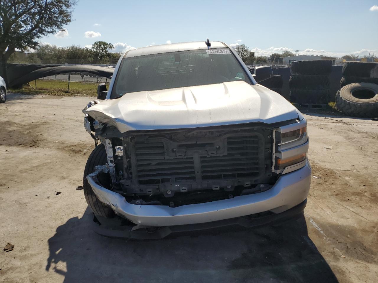 2018 Chevrolet Silverado - Image 5