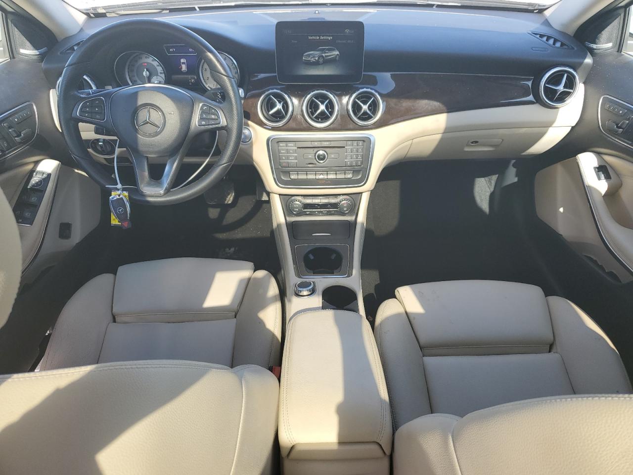 2017 Mercedes-Benz GLA-klasse - Image 8