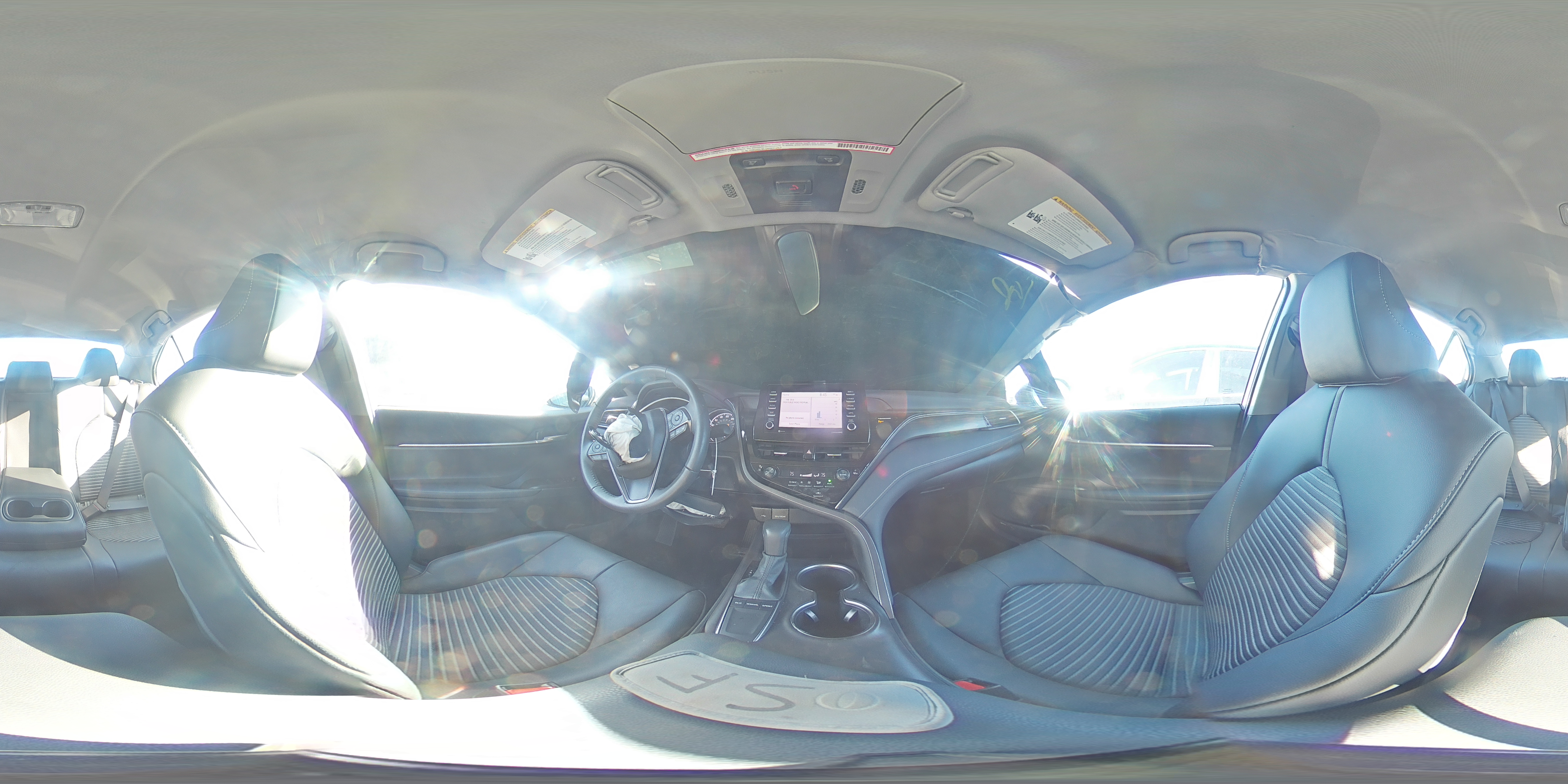 2023 Toyota Camry - Image 11