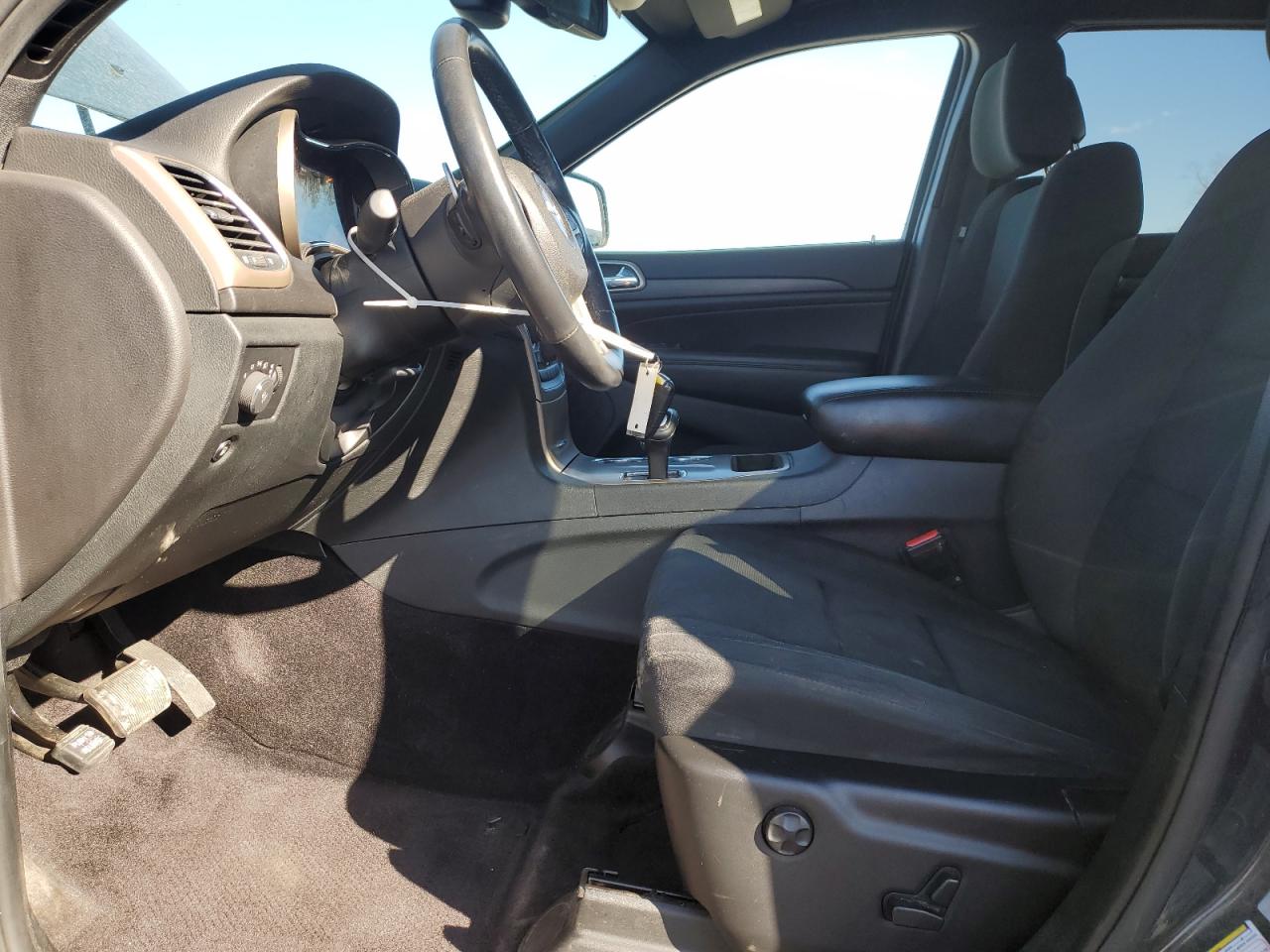 2015 Jeep Grand Cherokee - Image 7