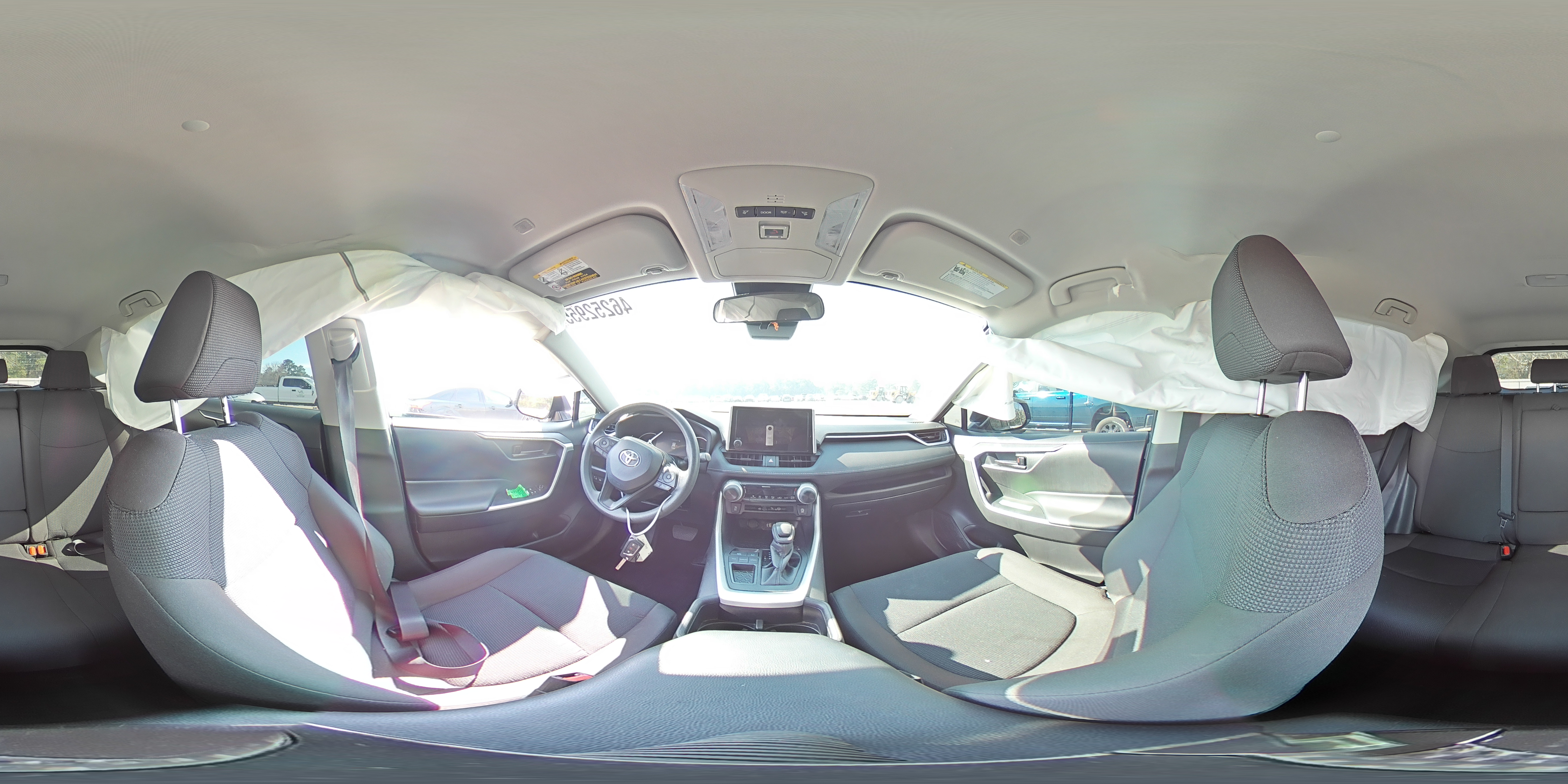 2024 Toyota RAV 4 - Image 15