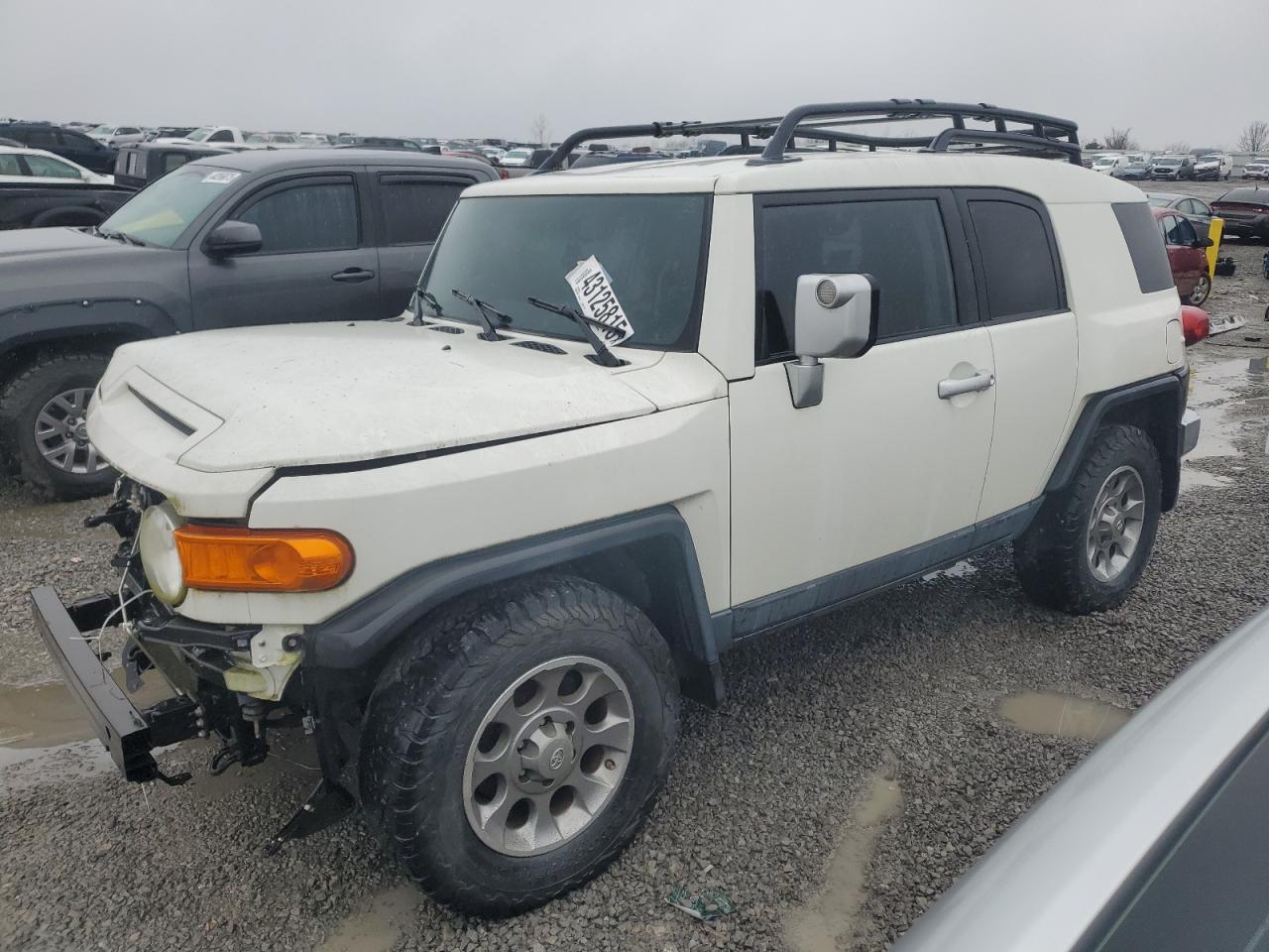 2012 Toyota FJ Cruiser - Image 1