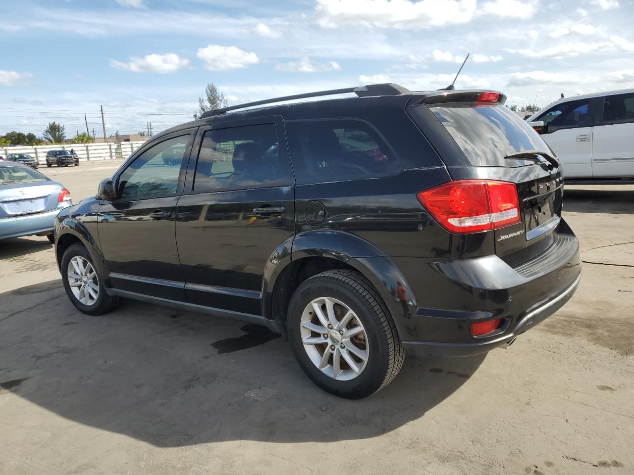 2014 Dodge Journey - Image 2