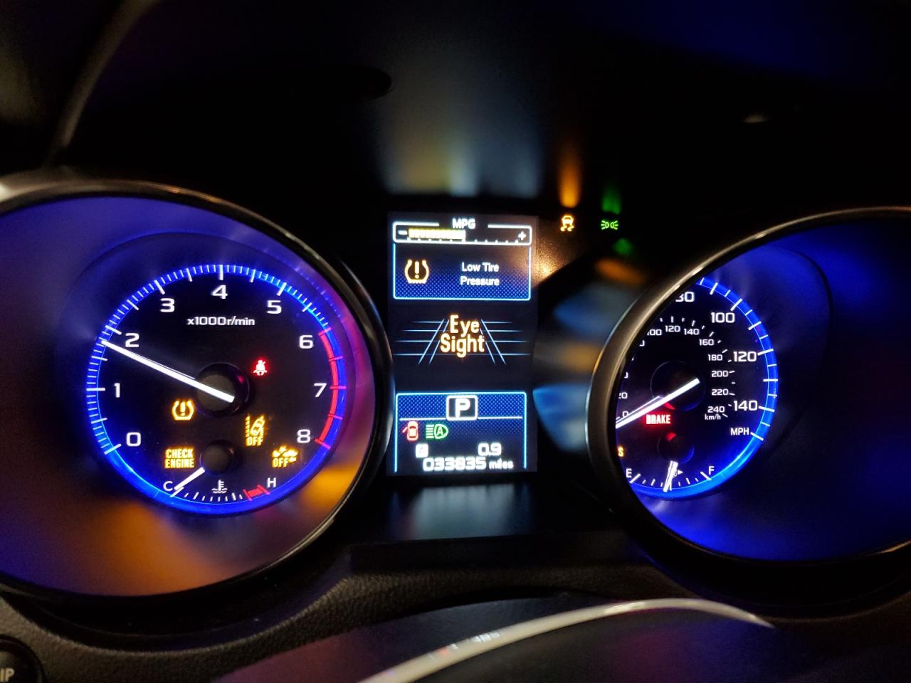 2017 Subaru Legacy - Image 9