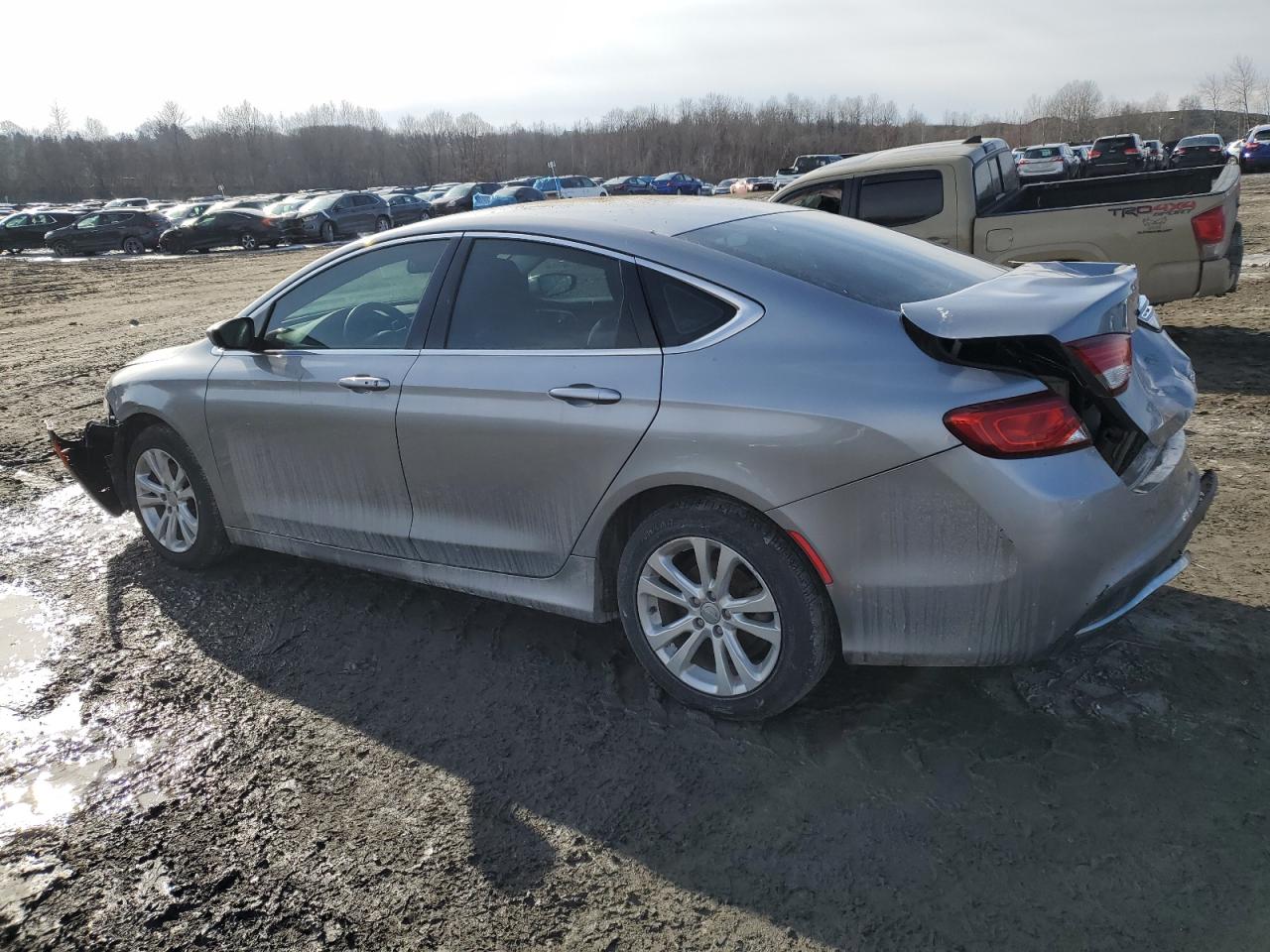 2015 Chrysler 200 - Image 2