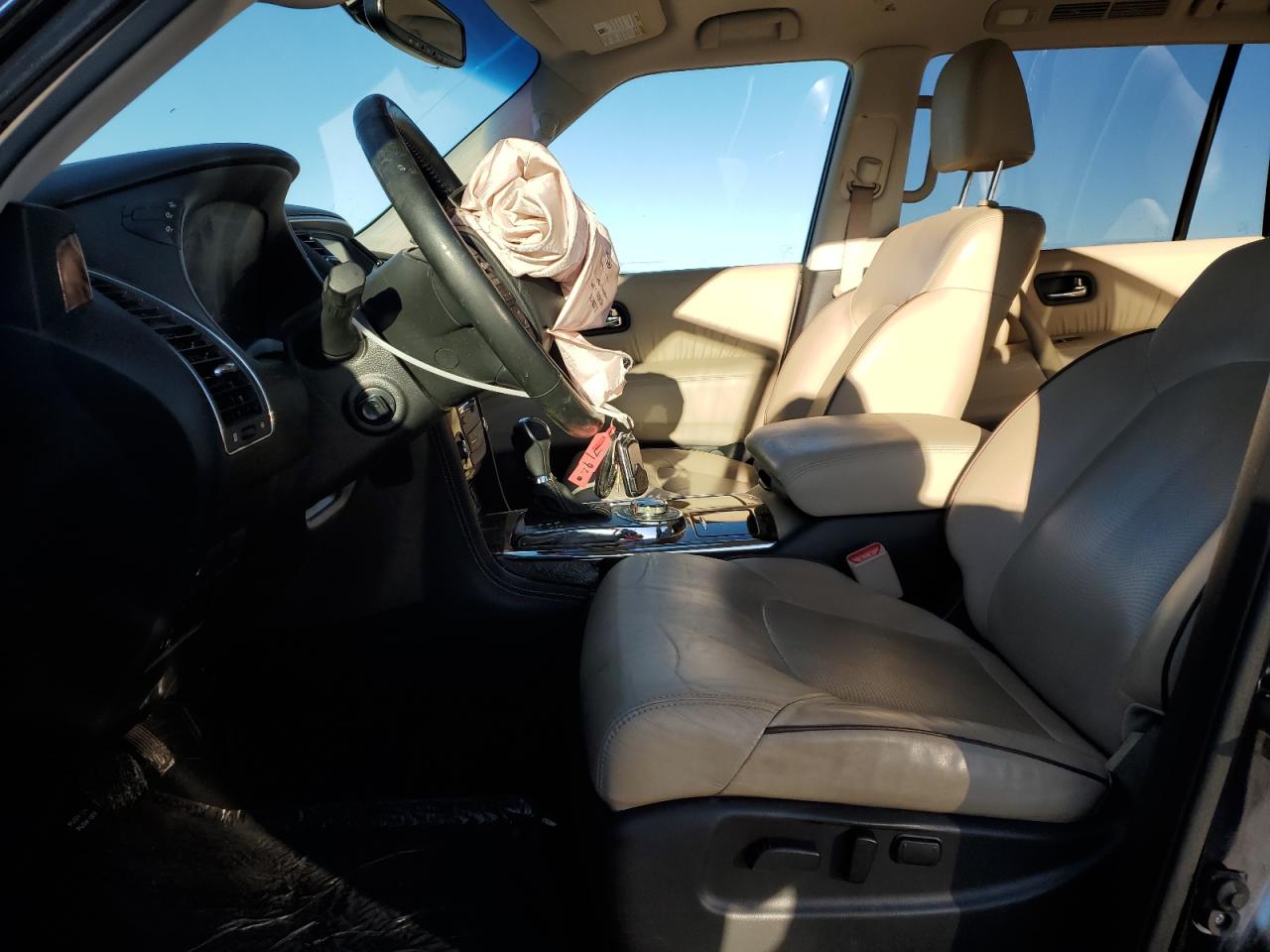 2017 Nissan Armada - Image 7
