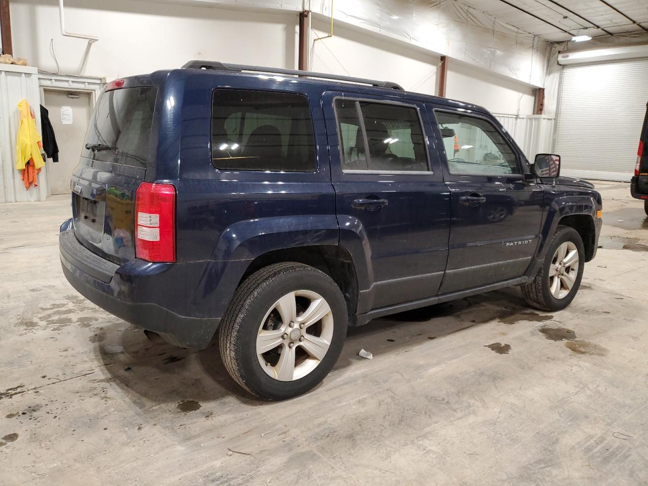 2014 Jeep Liberty (Patriot) - Image 3