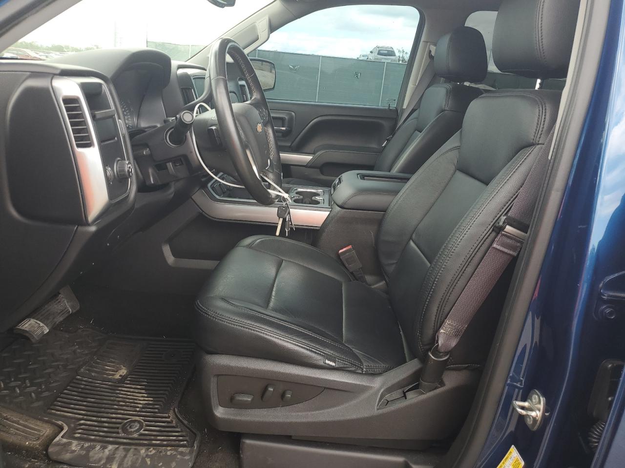 2016 Chevrolet Silverado - Image 7