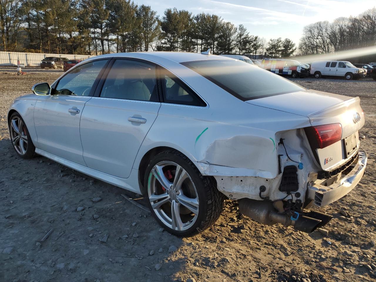 2018 Audi S6 - Image 2
