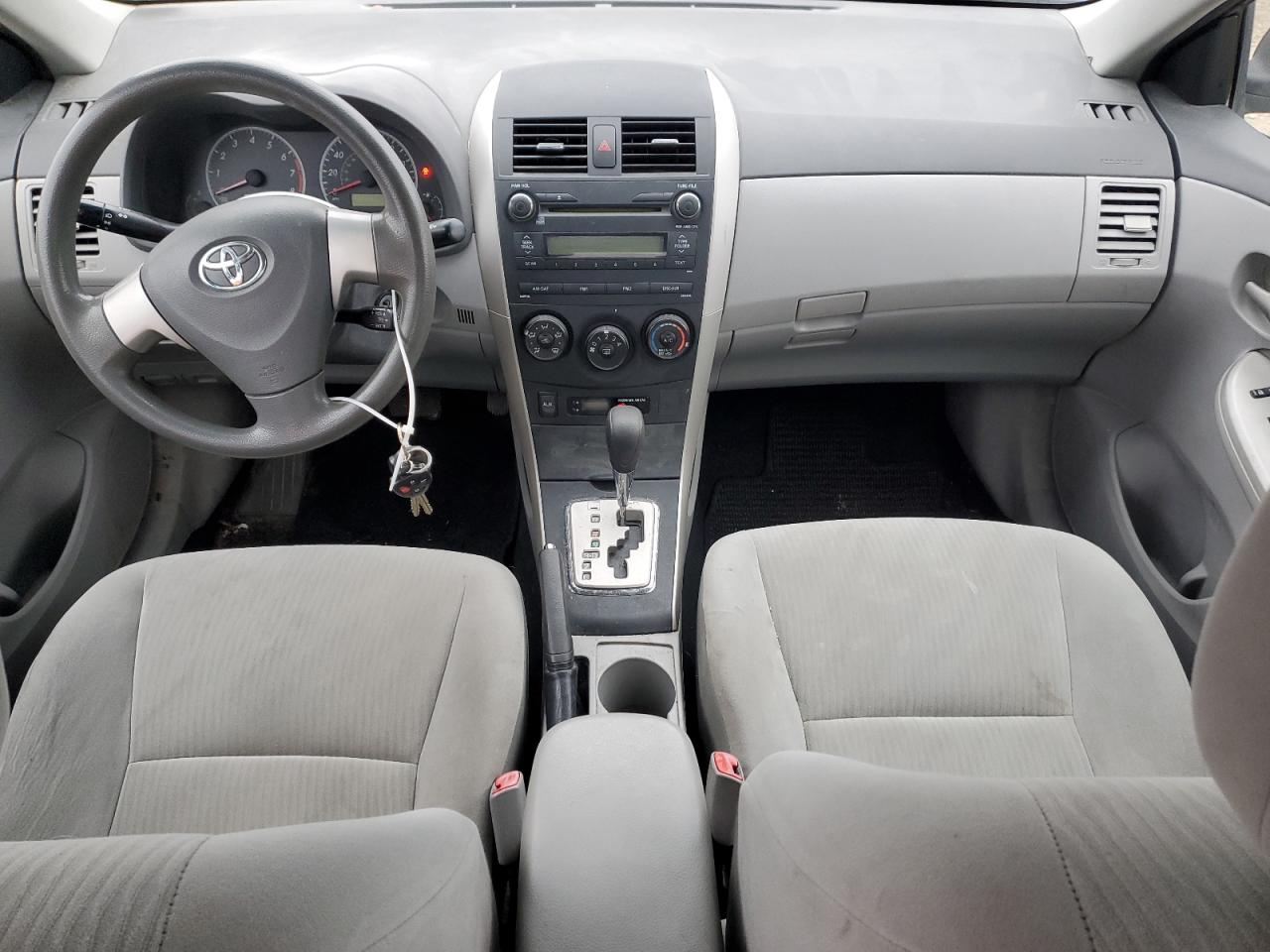 2010 Toyota Corolla - Image 8