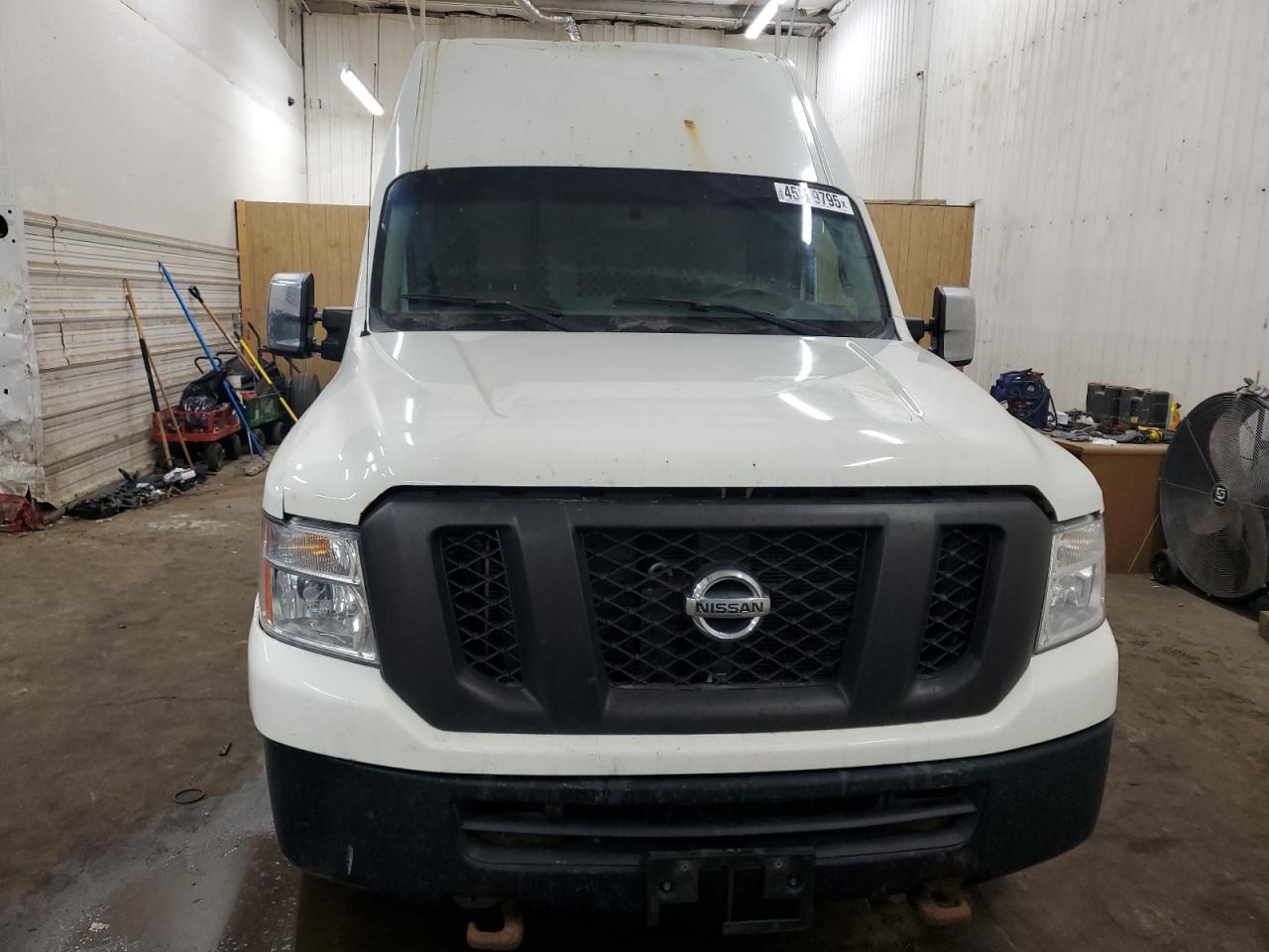 2014 Nissan NV - Image 5