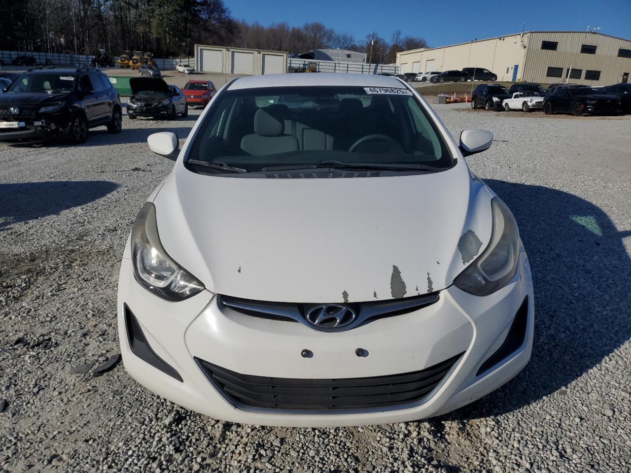 2014 Hyundai Elantra - Image 5