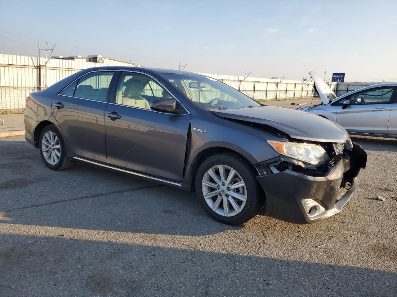 2013 Toyota Camry - Image 4