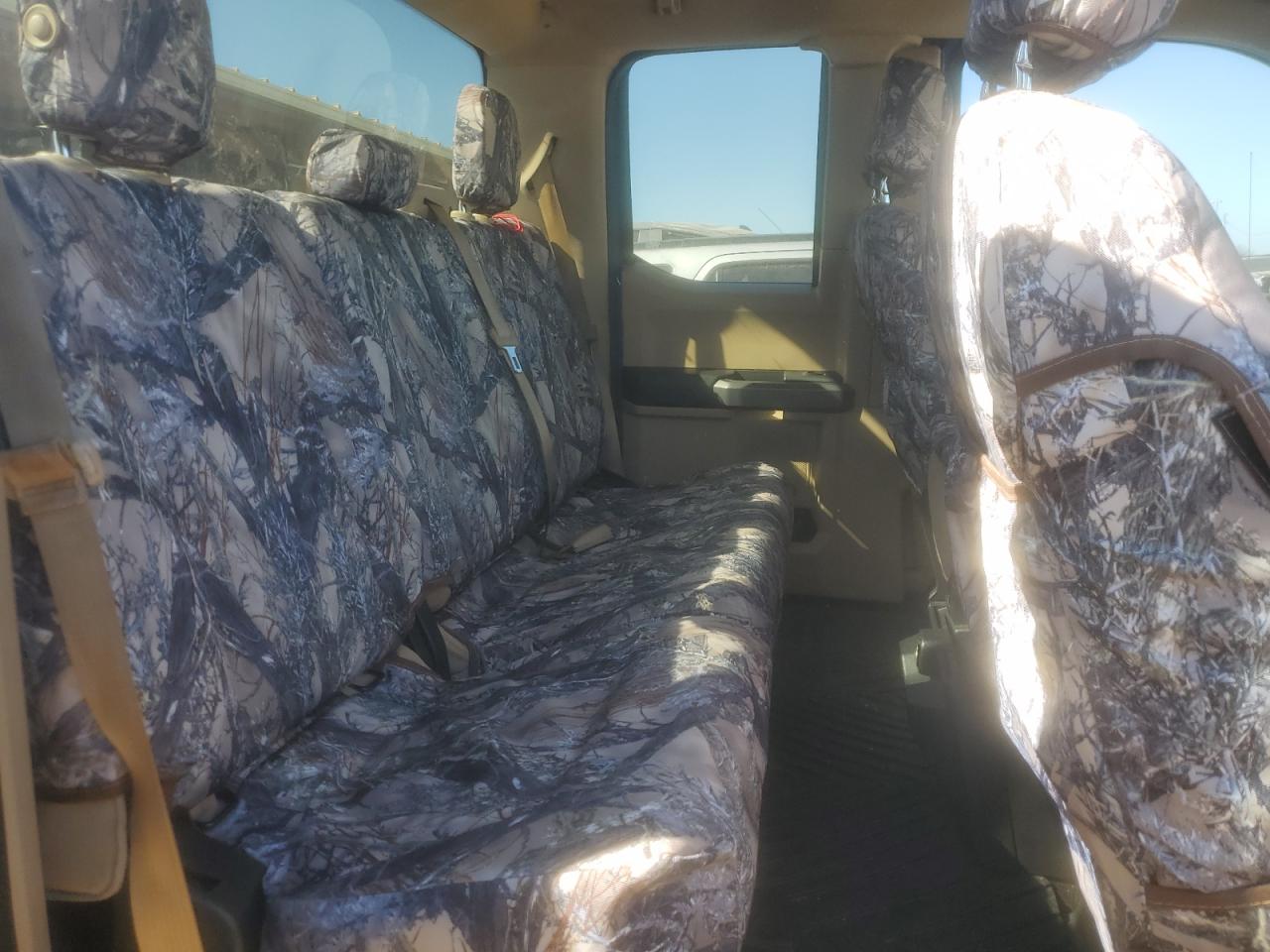 2015 Ford F-150 - Image 10