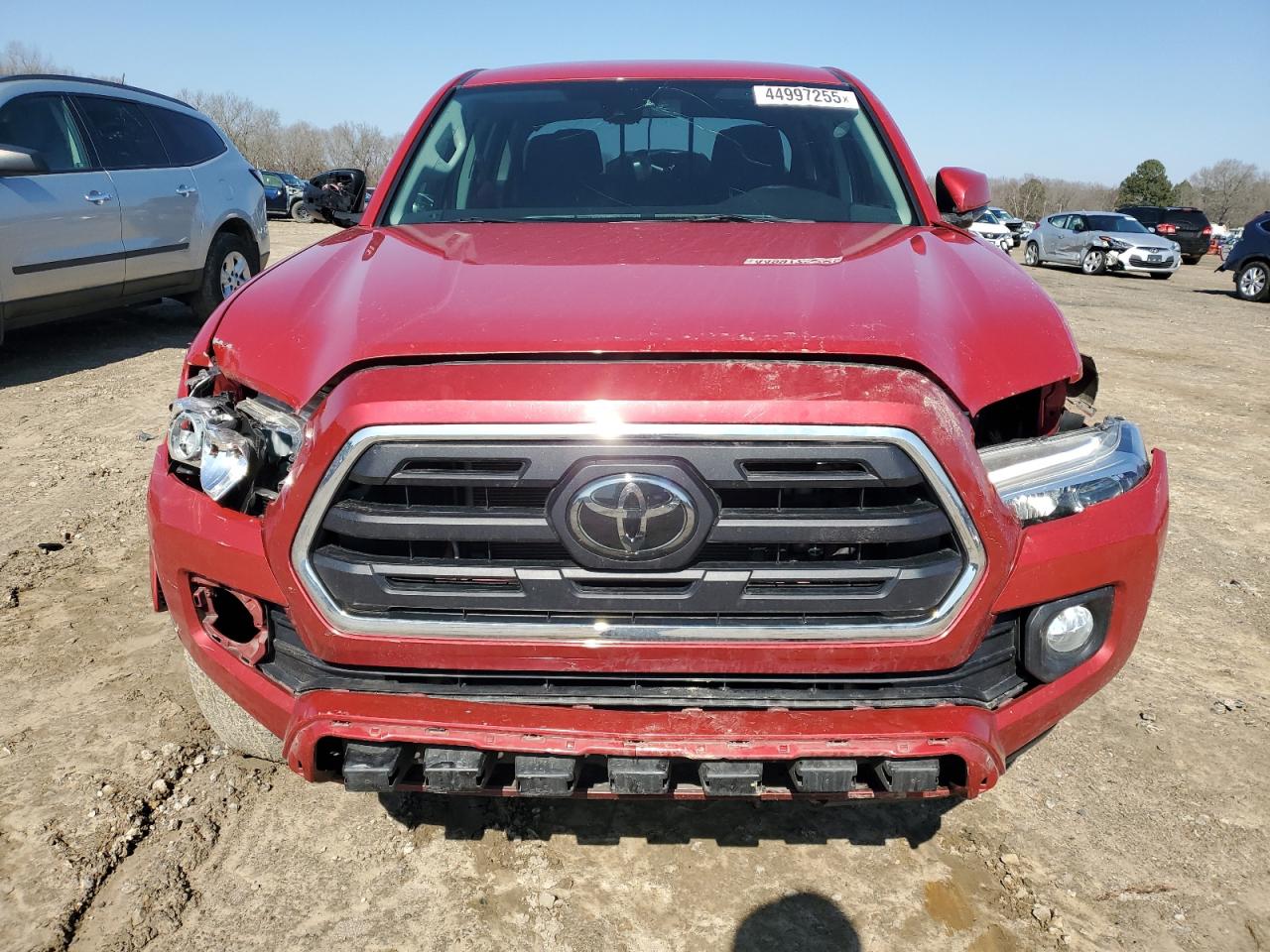 2018 Toyota Tacoma - Image 5