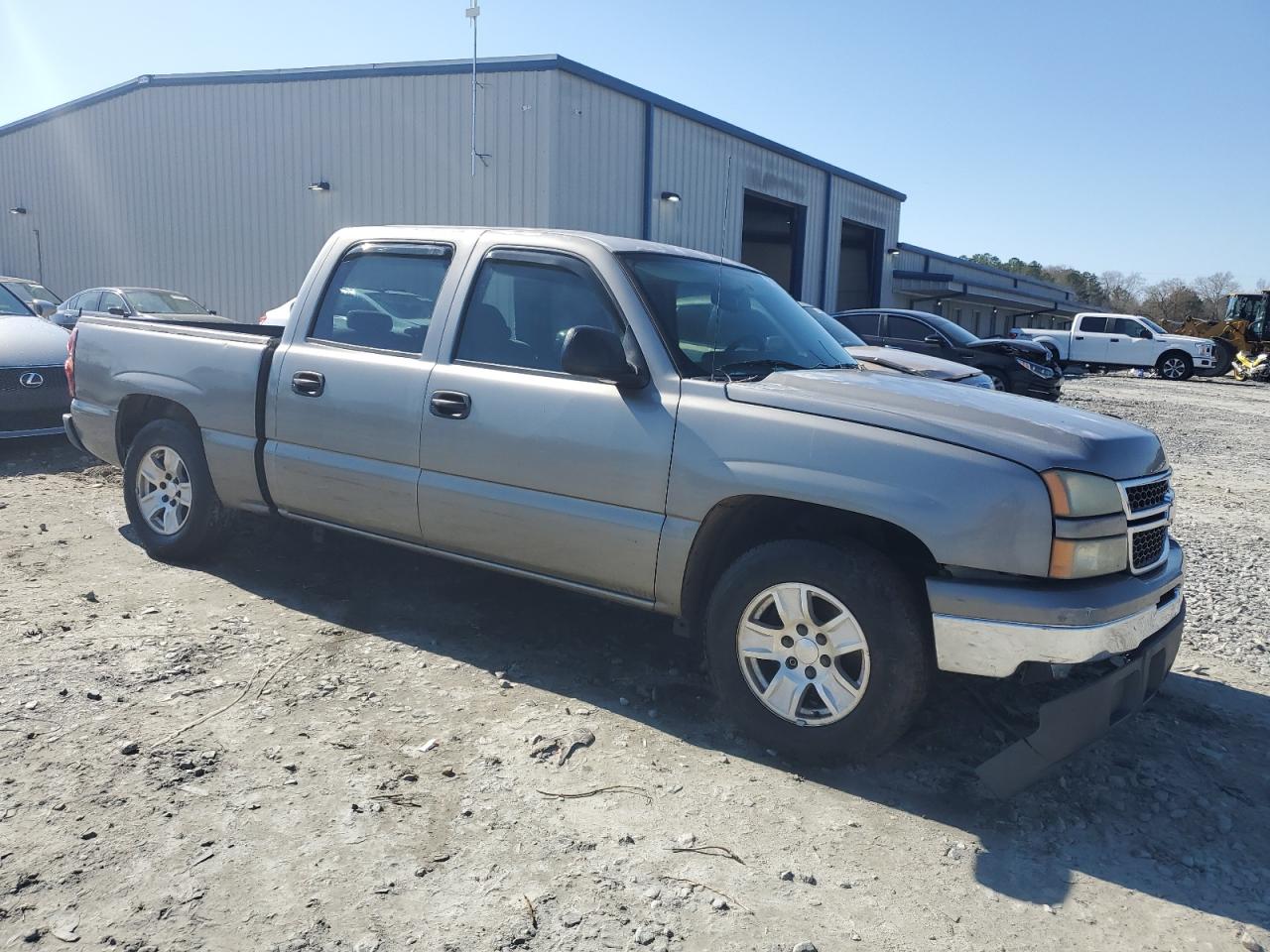 2007 Chevrolet Silverado - Image 4