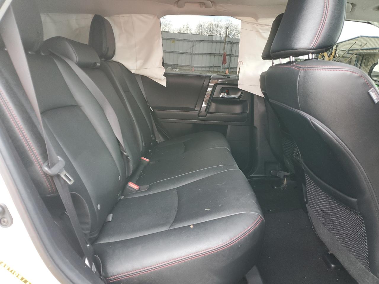 2021 Toyota 4Runner - Image 11