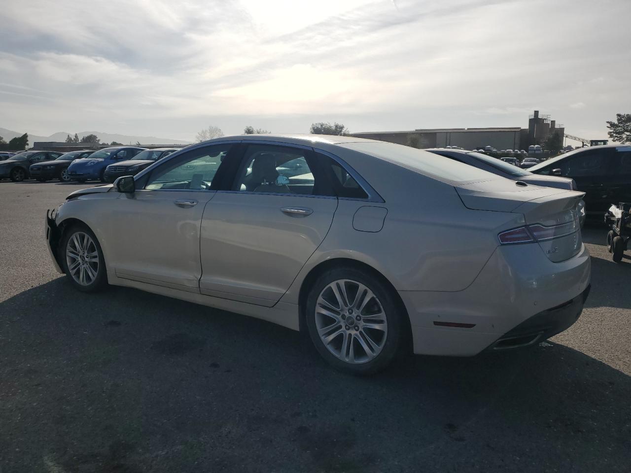2014 Lincoln MKZ - Image 2