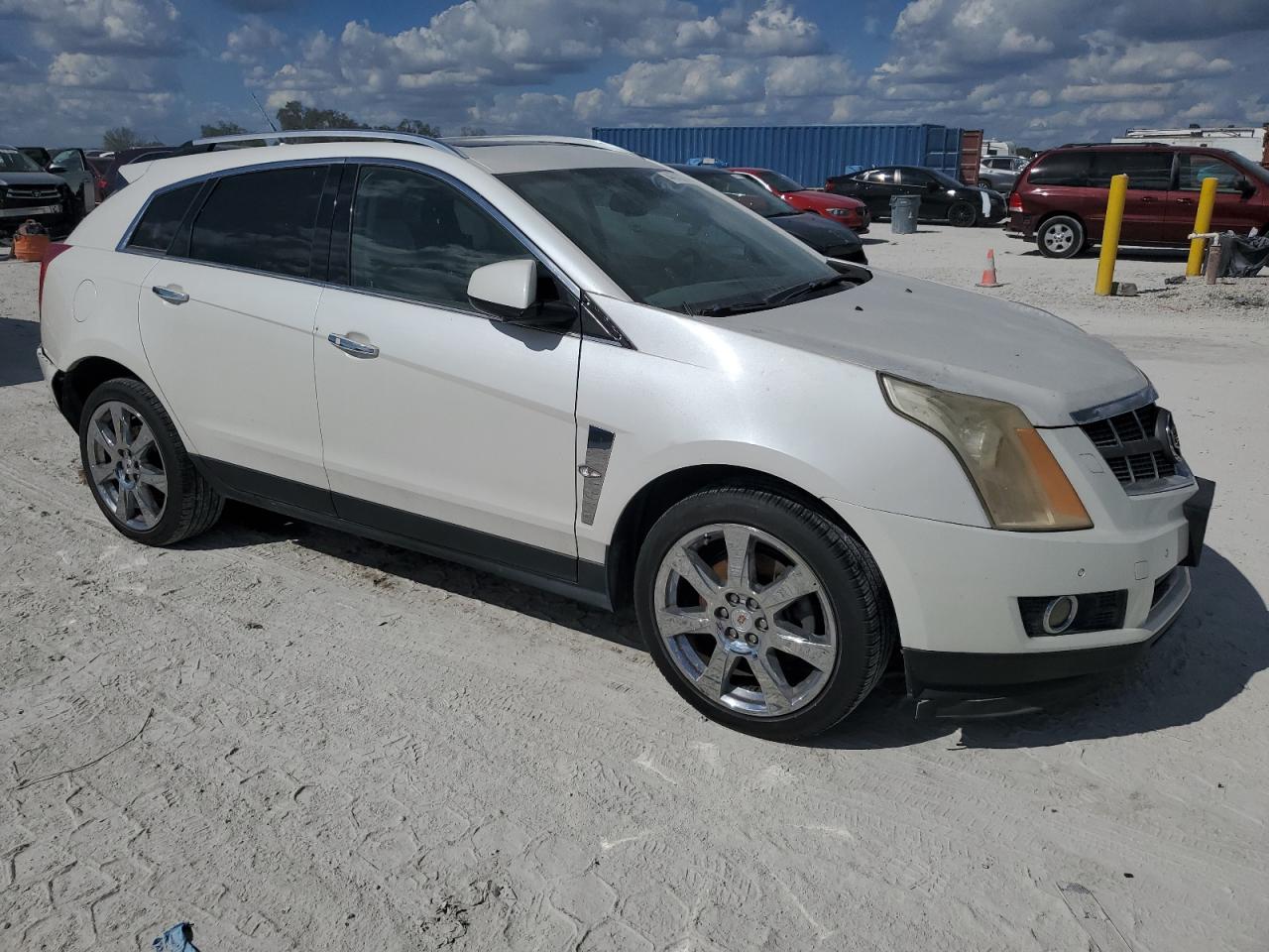 2010 Cadillac SRX - Image 4