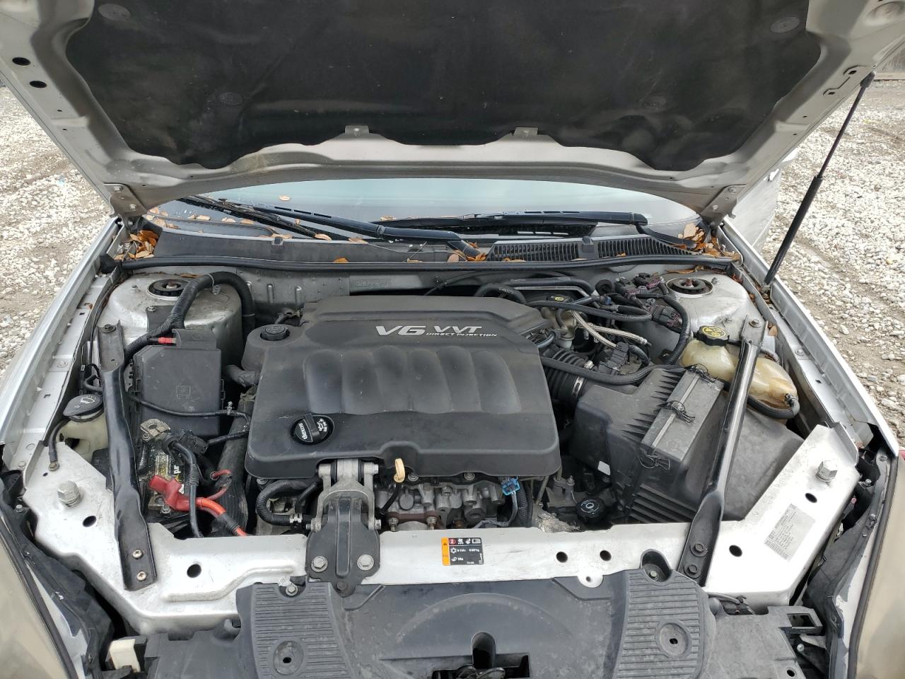 2014 Chevrolet Impala - Image 11