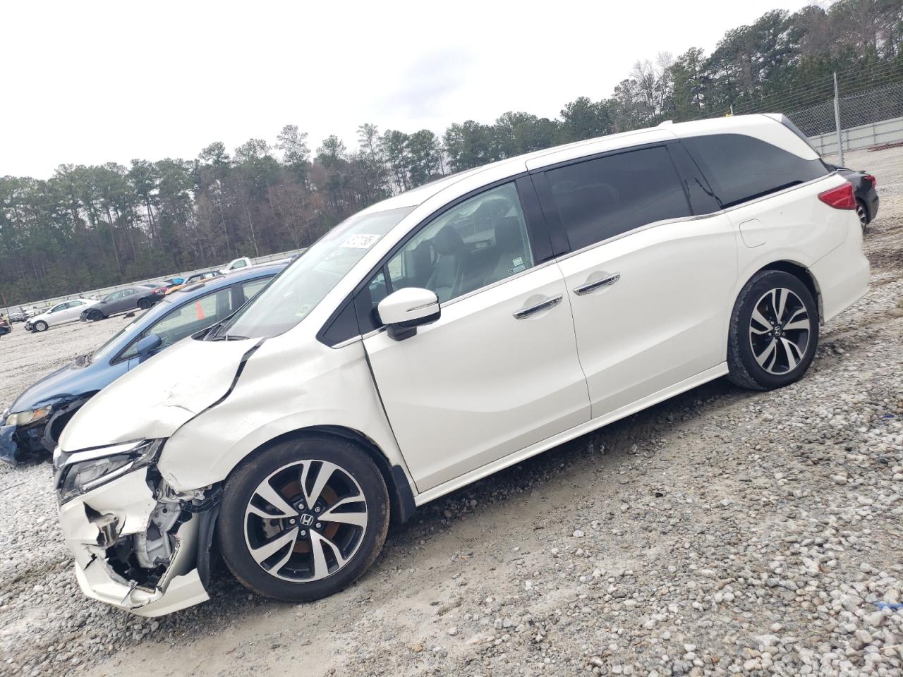 2019 Honda Odyssey - Image 1