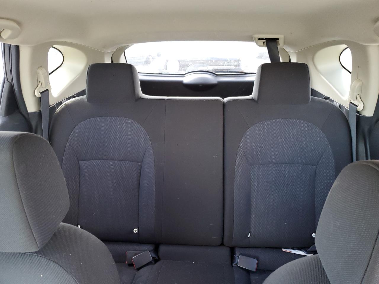 2013 Nissan Rogue - Image 10