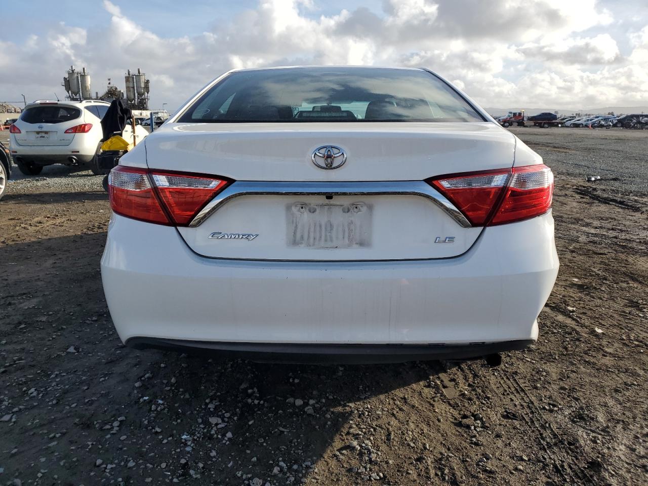 2015 Toyota Camry - Image 6