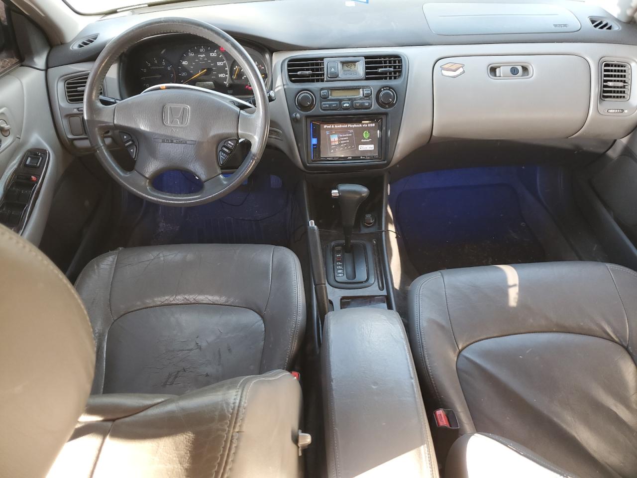 2000 Honda Accord - Image 8