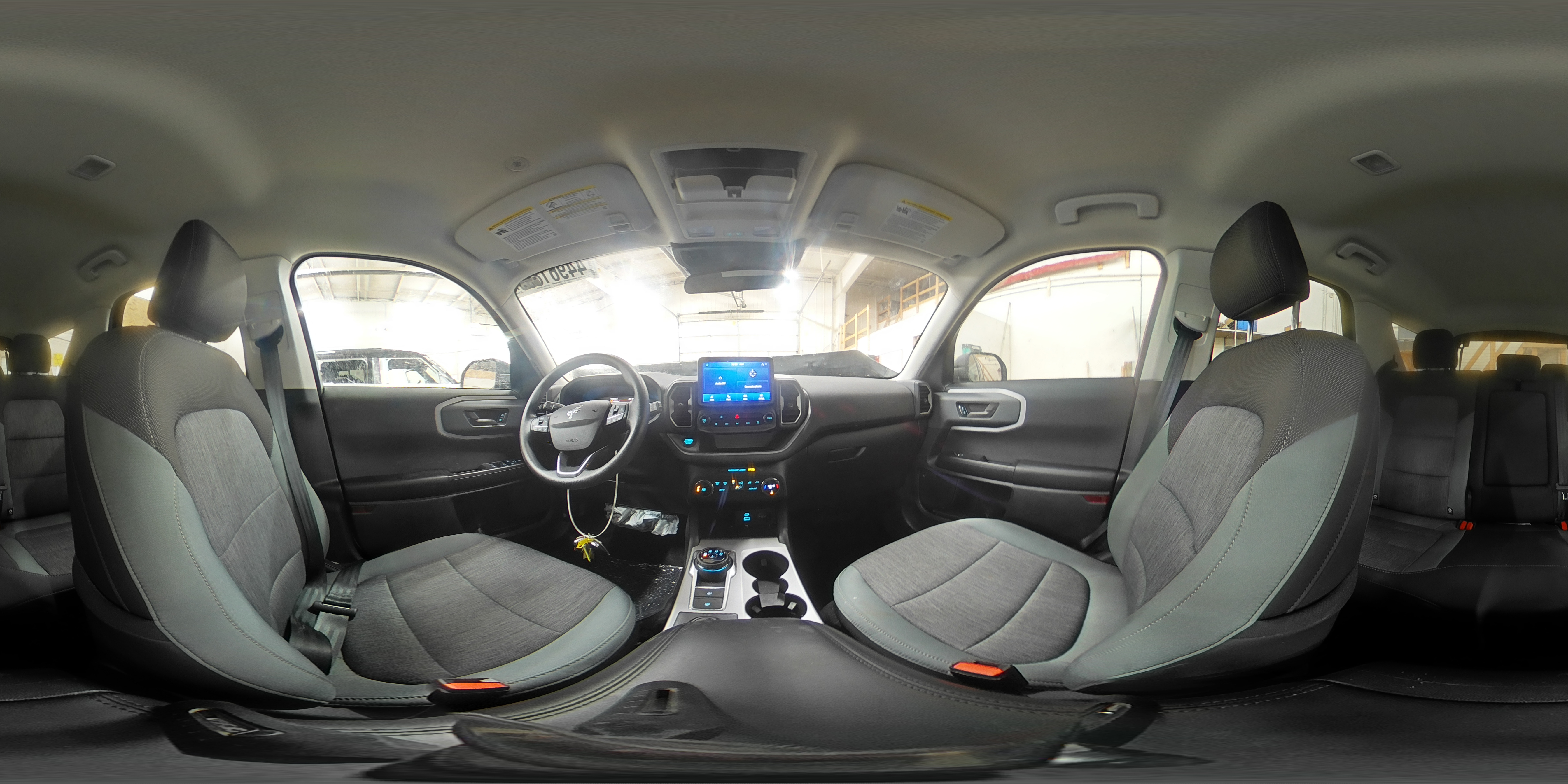 2021 Ford Bronco - Image 13