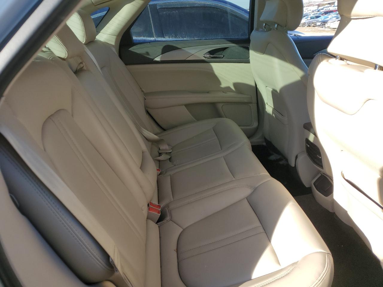 2017 Lincoln MKZ - Image 10