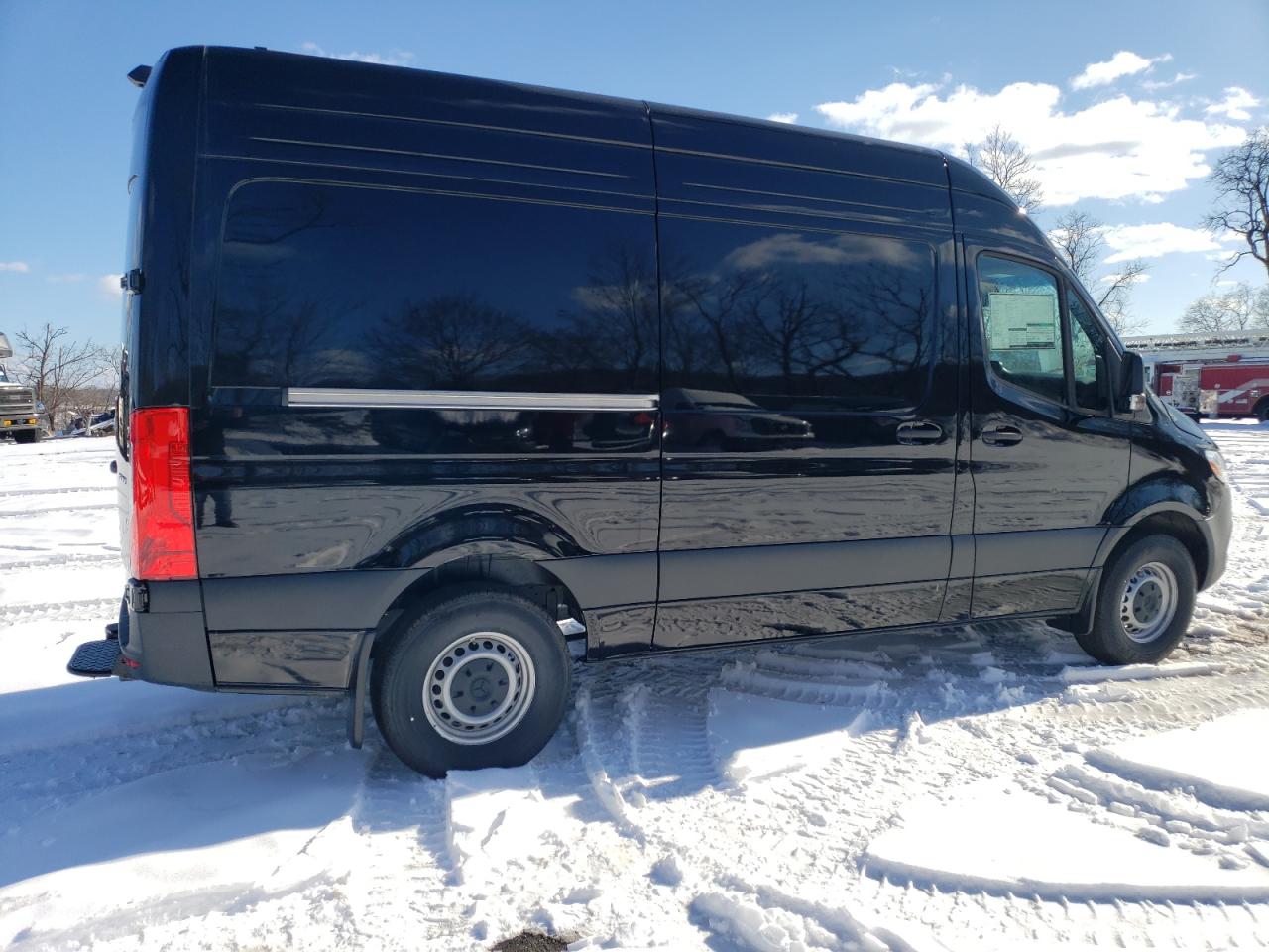 2024 Mercedes-Benz Sprinter - Image 3