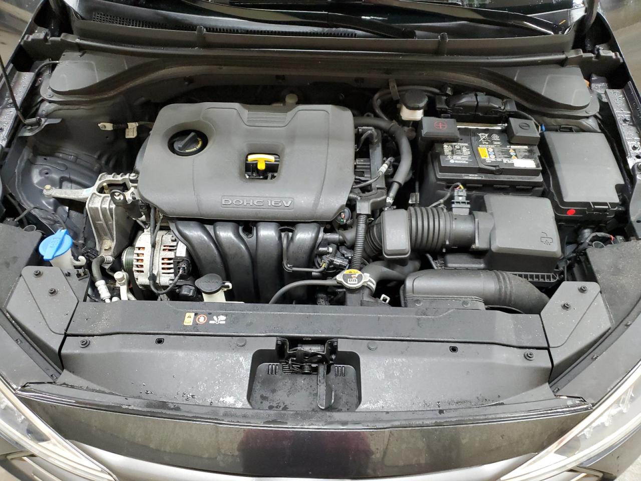 2020 Hyundai Elantra - Image 13
