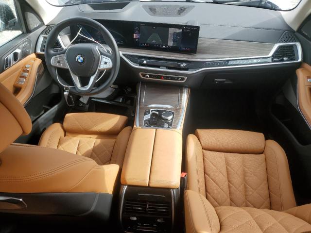  BMW X7 2024 Серый