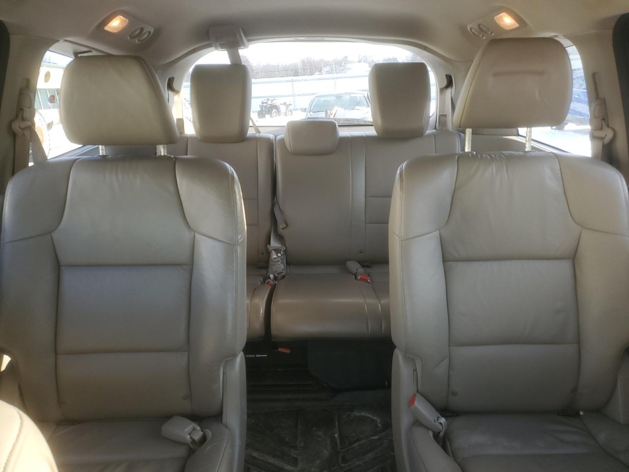 2013 Honda Odyssey - Image 10