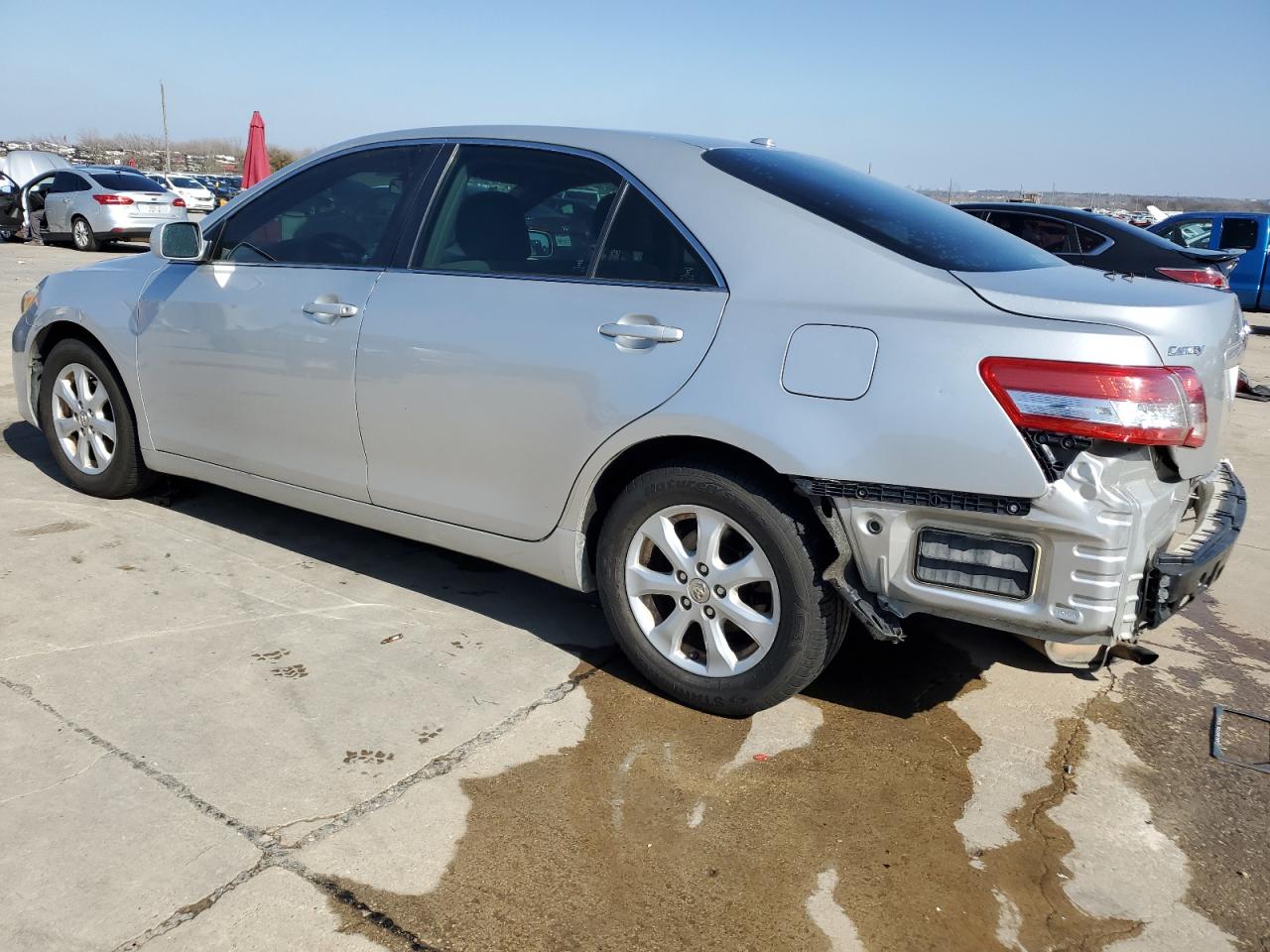 2011 Toyota Camry - Image 2