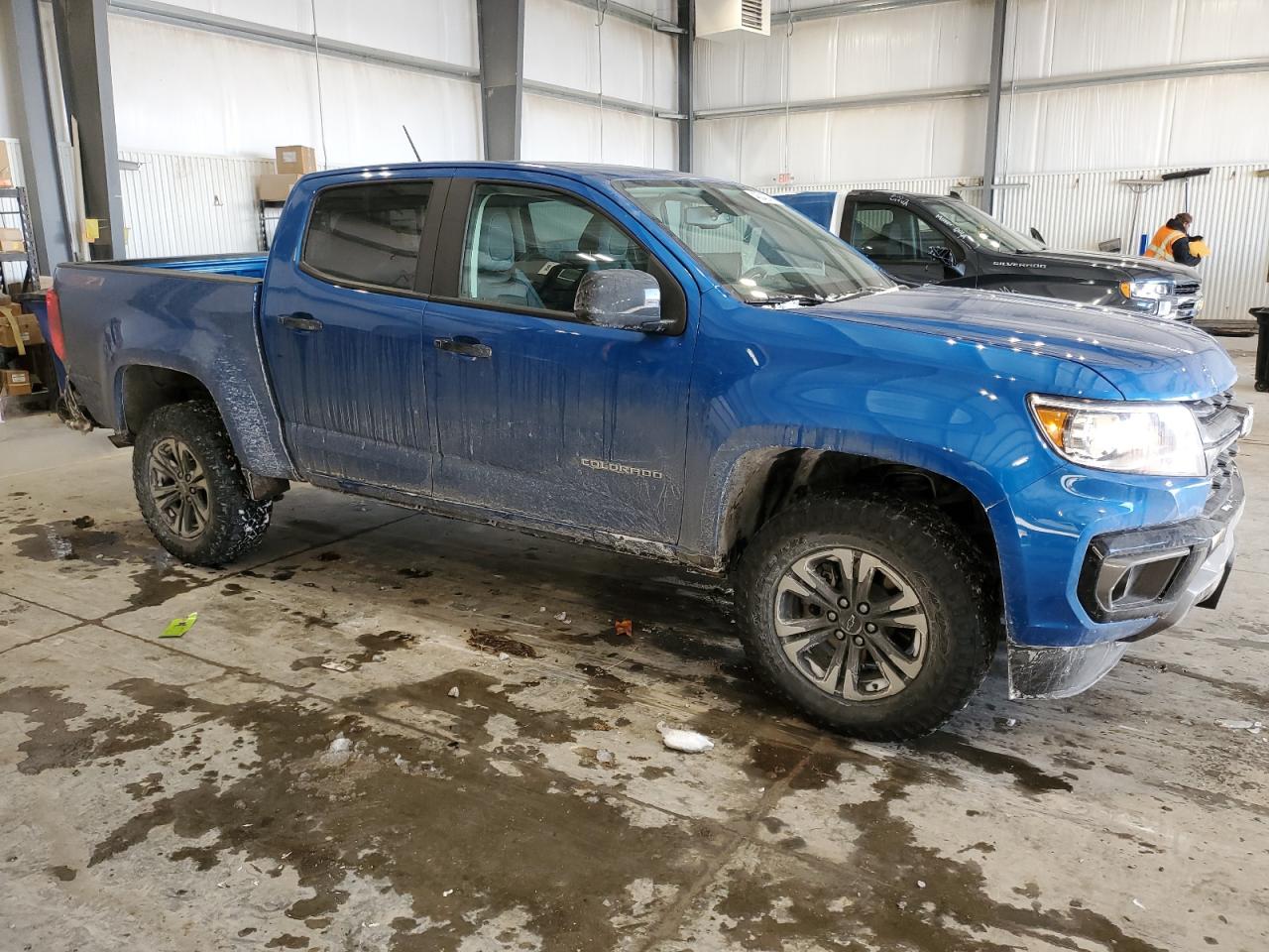 2022 Chevrolet Colorado - Image 4