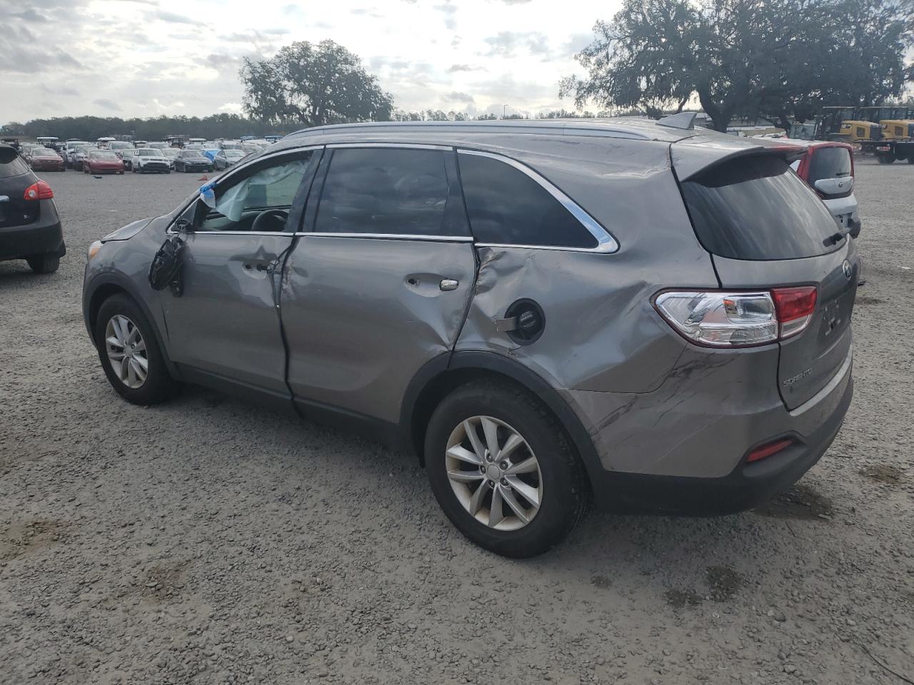 2018 Kia Sorento - Image 2