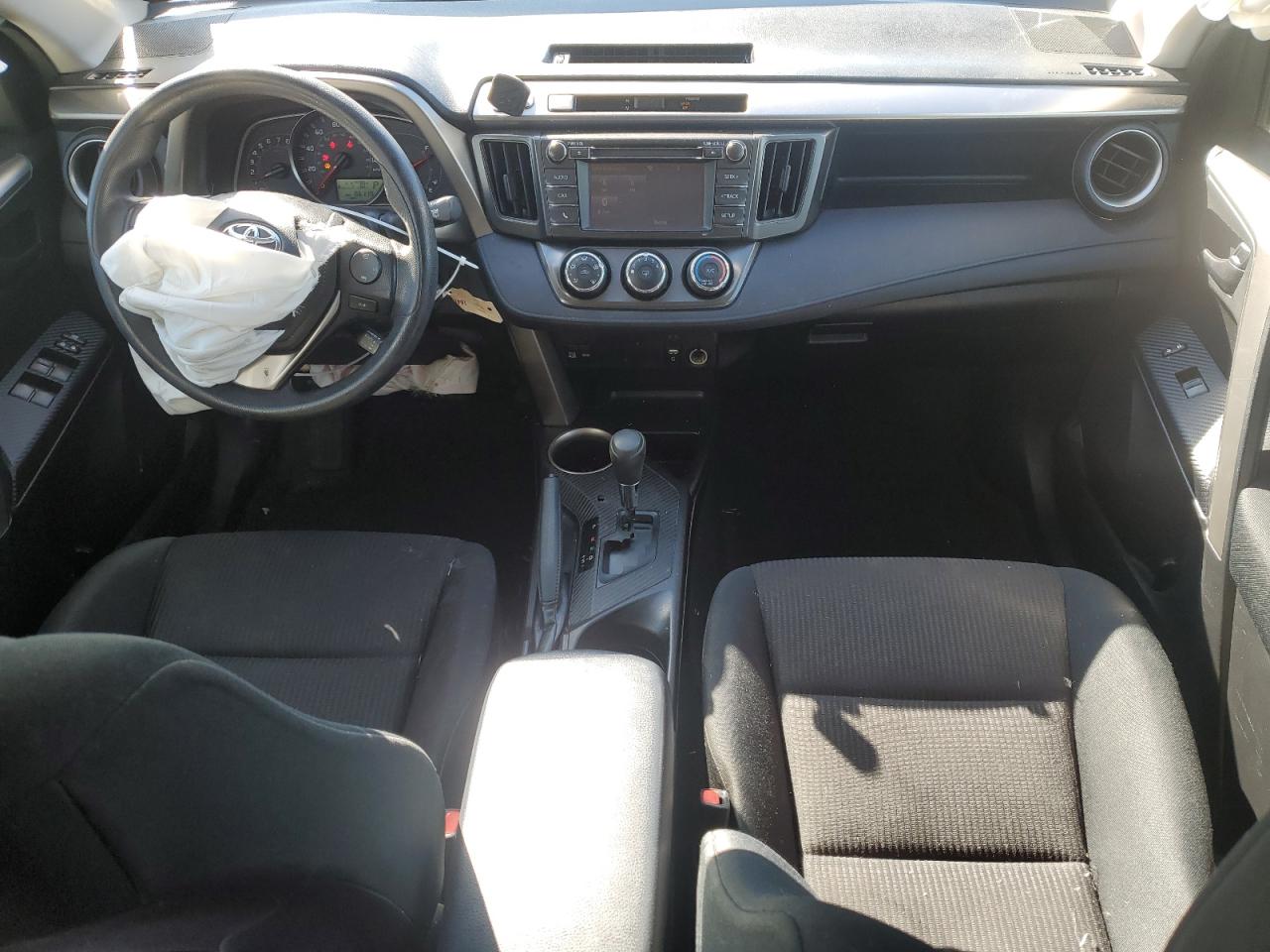 2015 Toyota RAV 4 - Image 8