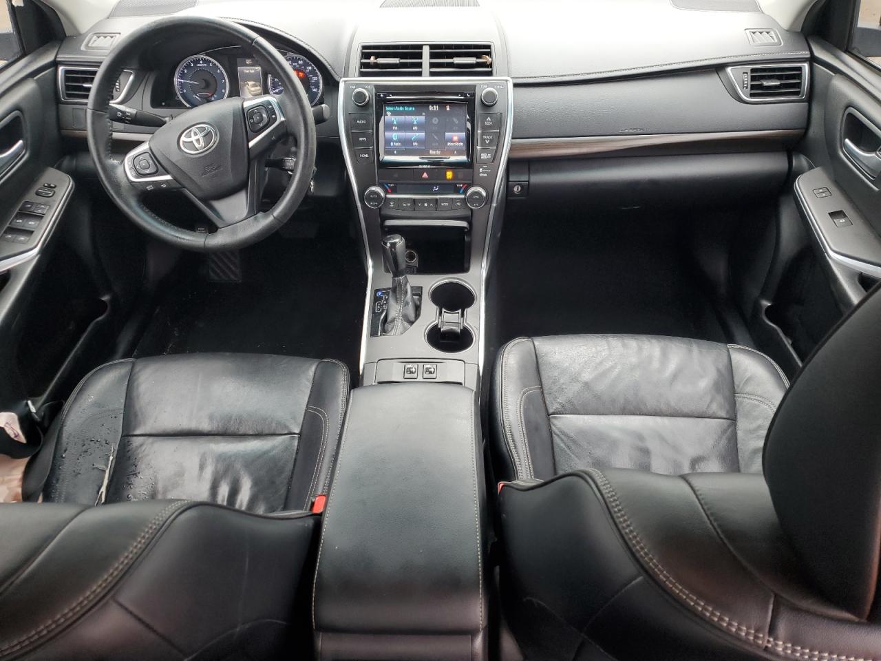 2016 Toyota Camry - Image 8