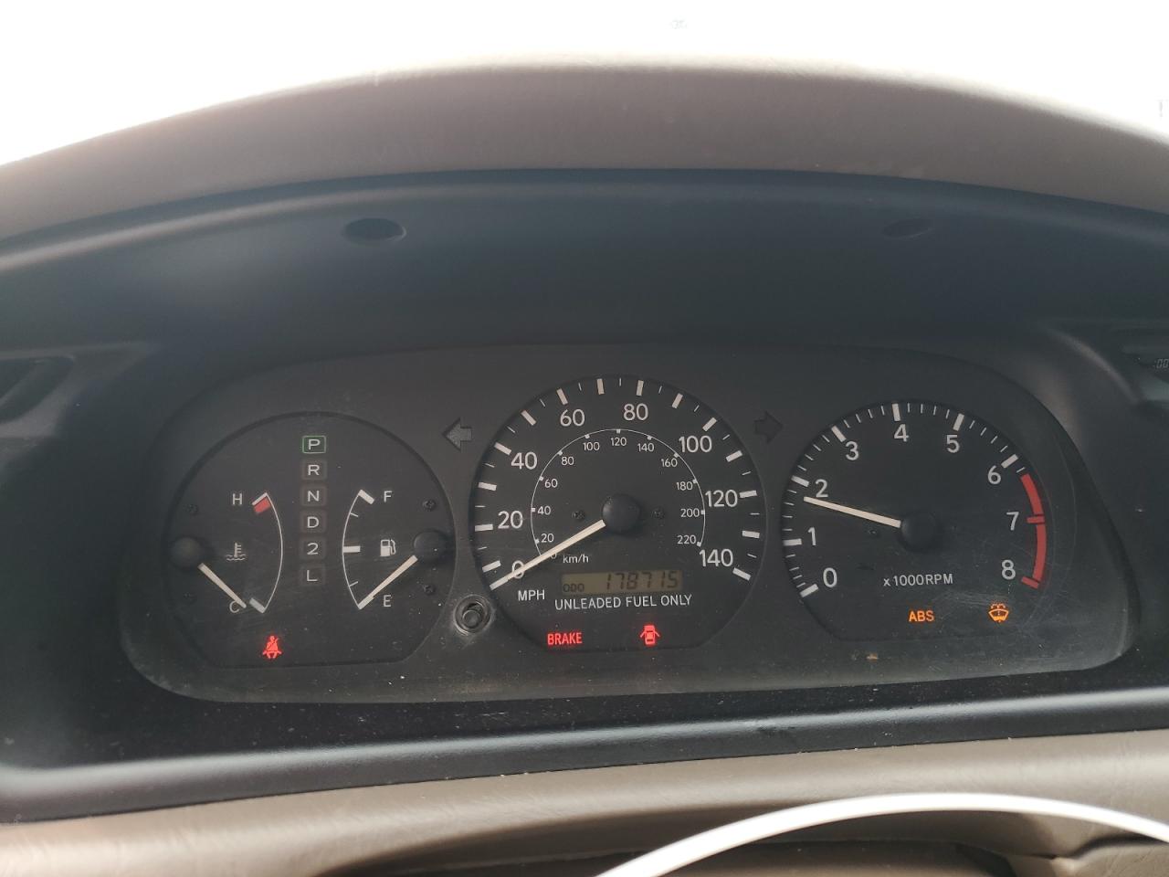 1999 Toyota Camry - Image 9