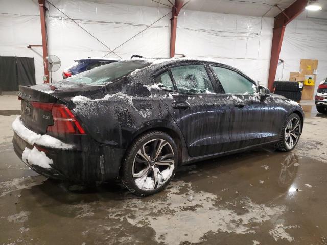  VOLVO S60 PLUS 2024 Czarny