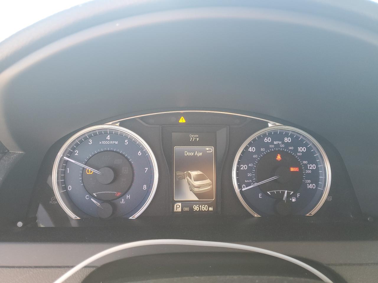 2016 Toyota Camry - Image 9