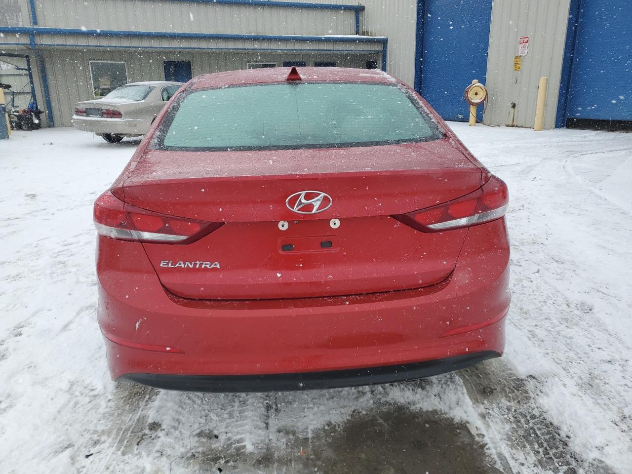 2017 Hyundai Elantra - Image 6