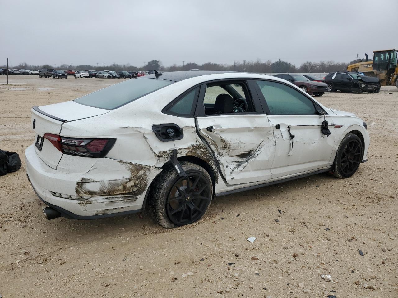 2019 Volkswagen Jetta - Image 3