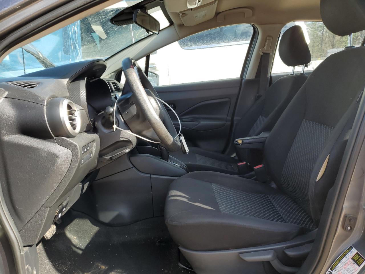 2021 Nissan Versa - Image 7