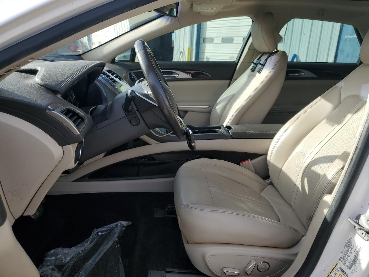 2016 Lincoln MKZ - Image 7