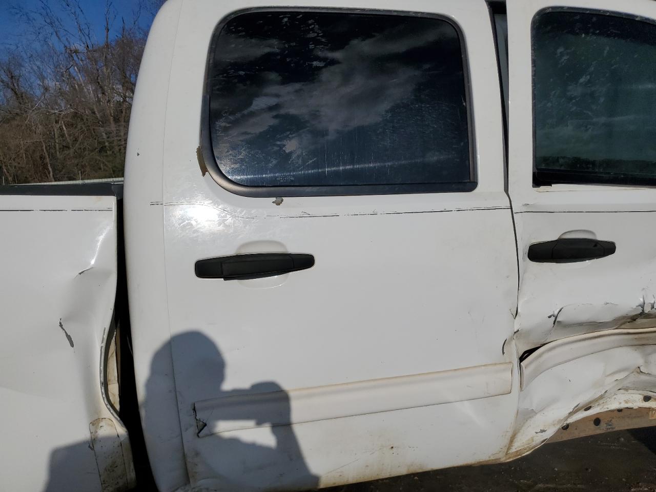 2010 Chevrolet Silverado - Image 10